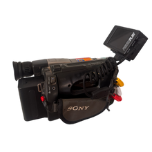 Load image into Gallery viewer, TAPELESS SONY HANDYCAM TRV85