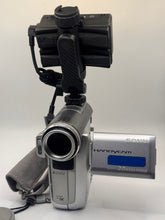 Load image into Gallery viewer, TAPELESS SONY HANDYCAM DCR-PC350
