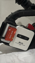 Load image into Gallery viewer, TAPELESS CANON XL1S MINI DV CAMCORDER
