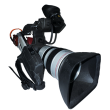 Load image into Gallery viewer, TAPELESS CANON XL1S MINI DV CAMCORDER
