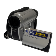 Load image into Gallery viewer, SONY HANDYCAM DCR-DVD610 DIGITAL CAMCORDER
